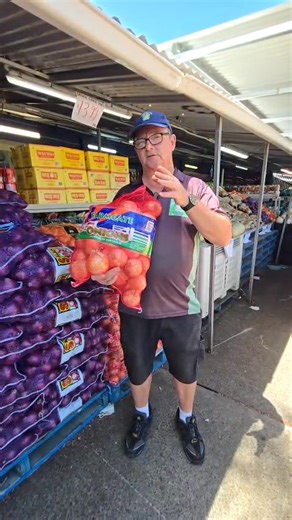 🥦 🥕SUNDAY SUPER SPECIAL 🥬🍎 Fresh Deals • Fresh Savings • Fresh Smiles! Enjoy Super Savings on a wide range of Fruits & Vegetables - Get the best quality at unbeatable prices this weekend only!🛒💰 📍 Visit us at 165 Braun Street, Deagon, QLD, Australia 📞 Call us: 61 736035104 🕒 Open 24/7 for your convenience! 👍 Like & Share to spread the savings! #brownonion #WeekendSpecial #SaturdaySundayDeal #FreshSavings #SuperSavingOffer #DiscountGrocer #CabbagePatchGrocer #FreshFruitsAndVeggies #Budg