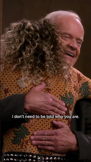 Freddy isn't great at introductions. Like father, like son. 😅 #Frasier