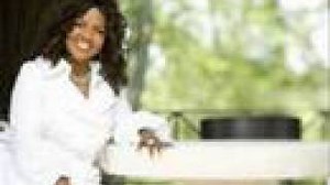 CeCe Winans - Waging War