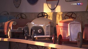 À la rencontre de Christophe Fouan, un collectionneur de voitures à pédales