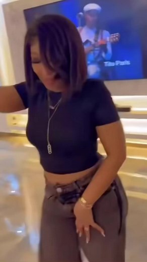 Viviane Chidid: La Reine de la Musique Sénégalaise