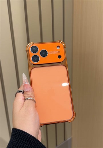 Large window transparent frosted phone case with reinforced corners for protection.#3C #case #phonecase #iphone17 #iphone17promax