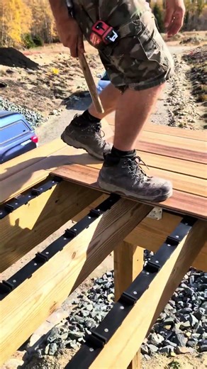 installing a cool deck system #homeimprovement #constructionchannel #diy