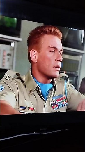 Los 2 doblajes de Steet Fighter la última batalla español latino DVD Van Damme 1994