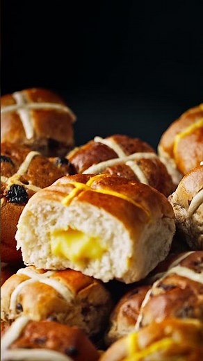 M&S Easter Food 2026 | Hot Cross Buns