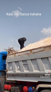 17 reactions · 9 comments | It's 1million naira. Dance challenge...WHO CAN RECREATE DIS MY WAIST DANCE????? Music by @madibaofcomedy | Porkupyne Tv | Facebook