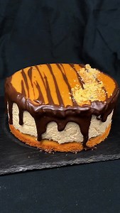 The best peanut butter cake 😮 and low carb and sugar free! Yea pls!!! This Saturday I’m doing a free webinar where I’ll explain about keto cakes and show you how you can make cakes like that! Comment webinar ⬇️ and ill send you the link ❤️🤭 #keto #ketocakes | Alla's Yummy Food