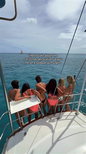 missing my travel girls #sailboat #ohau #bluewaters #summer #viral