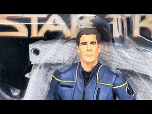Vintage Art Asylum 2002 Star Trek Enterprise Broken Bow Deluxe Captain Archer Figure & NX-01 Base