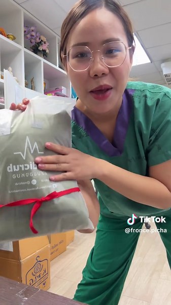 Unboxing the New Army Nurse Uniform