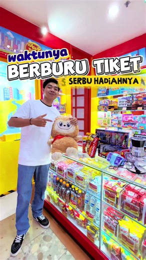 Main ➡️ Dapat tiket ➡️ Tukar hadiah 🎁😱 Di Happy Time, tiket kamu bisa jadi hadiah lucu dan seru! Cukup kumpulkan tiket dari setiap permainan favoritmu, lalu tukarkan dengan berbagai hadiah gemas yang bikin anak-anak (dan orang tua 😄) senyum bahagia 💖 Yuk ajak si kecil main, kumpulin tiket sebanyak-banyaknya, dan pilih hadiah favoritmu di counter penukaran 🎟️🎈 Karena di Happy Time, setiap tiket punya kejutan! 📍 Main sekarang & rasakan serunya! #arenabermain #happytime #purwokerto