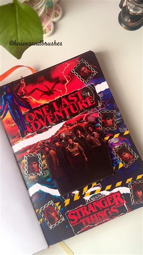 I Made a Stranger Things Art Journal Page 🔥🩸 #strangerthings