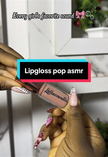 Lipgloss Pop Sound: ASMR Experience