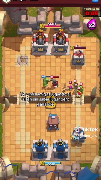 Jugando a Clash Royale sin Saber Jugar