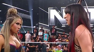 【WWE】杰西简对峙劳拉，这次绝对毫不留情？