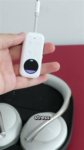 International Travel Essentials! ✈️ #harrypotter #travelhacks #wirelessaudio #techtravel