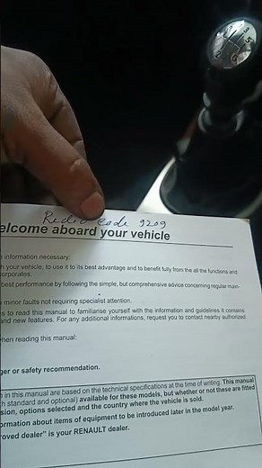 Note Renault duster Enter radio password location code .