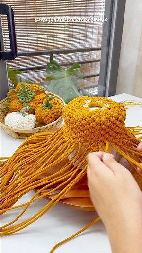 Making macrame pumpkin #macrame #diy #craftideas #crafting
