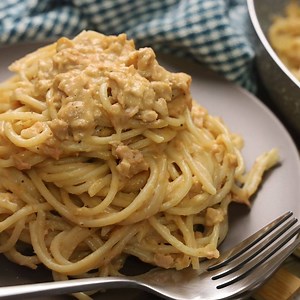 247K views · 2.5K reactions | SAN MARINO TUNA PASTA - Creamy Pasta Recipe Easy Creamy Tuna Pasta is Made of San Marino Tuna and all Purpose Cream season with salt , pepper and Sugar mix with Spaghetti Pasta. Ingredients: 250 grams Spaghetti Pasta 2 Cans San Marino Tuna 1 Pack All Purpose Cream (250ml) 1/4 Cup Pasta Water 1 & 1/2 Tablespoon Sugar (OPTIONAL) 2 Liters Water Salt and Black Pepper To taste #Tunapasta #easyTunapasta #pastarecipes | FriendCheap Menu | Facebook