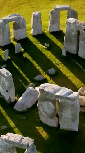 Who Built Stonehenge — and Why