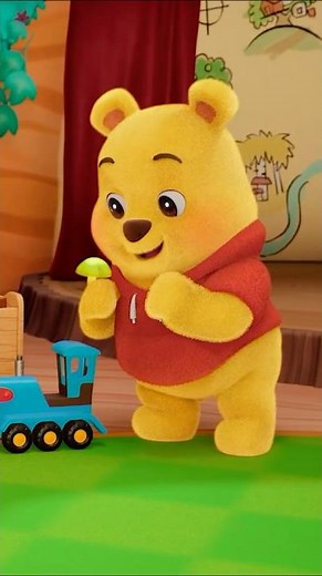 Bea & Pooh Bear Use Their Toys to Clean Up a Mess! 🦫💛 | Playdate with Winnie the Pooh | Disney Jr.