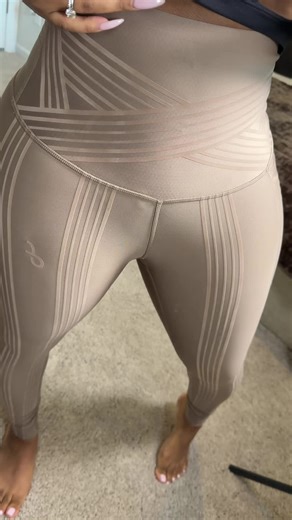 Resistant band workout leggings #workoutfit #resistant #leggings