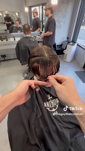 Textured Mod Cut Hairstyle Tutorial