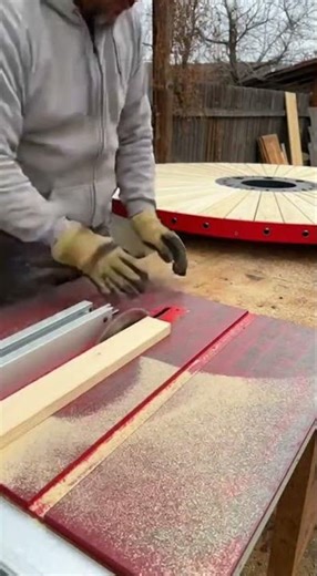 Making a Cable Reel Disc 🪵 Quick DIY Tutorial #woodworking #DIYprojects #crafts