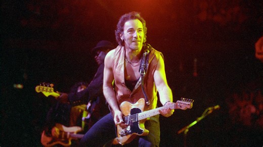 Freehold ponders naming a street for Bruce Springsteen (1994)