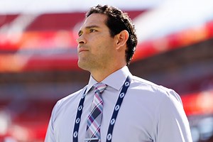 Ex-Jets QB Mark Sanchez gets arrested while hospitalized after stabbing incident