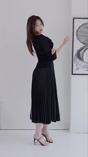 Style with boyfriend #lookbook #beautifulgirl #prettygirl #beauty #lookbookloves #loveme #lovemeloveme #xinh #fashion #váy #girlcollection