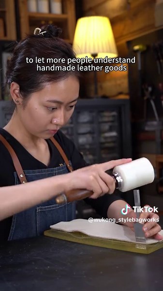 Customize Your Perfect Handmade Leather Bags