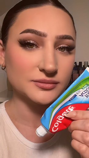 Plumping lips with toothpaste?!? #toothpastehack #SpringGlam #BoldLips #MakeupInspo | Beauty by Serena Lakkiss