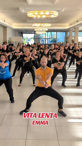 Ballo per UNA VITA LENTA🥰 - Folk Dance Choreography ft. Emma Marrone