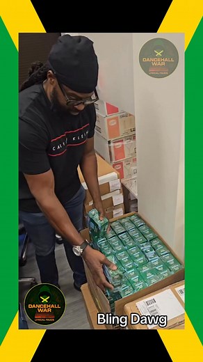 Bling Dawg Supporting Jamaica 🇯🇲 | Dancehall War