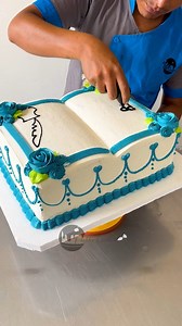 tutorial to decorate square cakes for graduation or promotion cakes book | Joss cake store