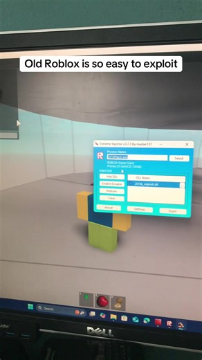 I wouldn’t be surprised if I summoned an entire fandom with this one… #oldroblox #roblox #robloxexploiting