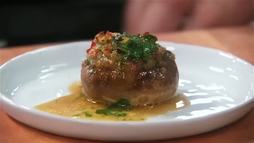 Italians love to stuff their vegetables, such as peppers and tomatoes, and Italian immigrants in America found that stuffing the plentiful white button mushrooms creates a delicious dish too. This is a great recipe to include at a family Thanksgiving gathering. Buon Appetito! #LidiasRecipes #LidiasItaly #LidiasKitchen #LidiaBastianich #ItalianFood #LidiasTheArtofPasta #LidiasOliveOil https://lidiasitaly.com/recipes/stuffed-mushrooms/ | Lidia Bastianich