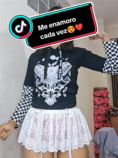 Bailes Dura y Natural de una Boliviana