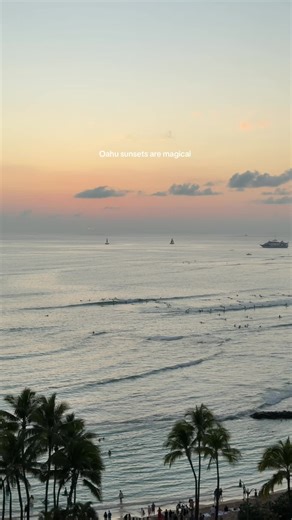 Still torn between sunsets and sunrises. What’s your pick? #sunset #oahu #sunrise