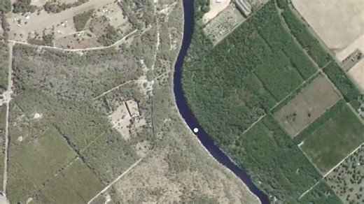 Florida World Nature on Instagram: "Join me on an extraordinary 10-mile paddle down the Suwannee River, where the water level was unusually low, revealing over ten springs in a whole new light. We explored hidden caves that are usually submerged, stumbled upon rapids that shouldn’t even be there, and witnessed springs baring themselves in a rare, unexpected form. This journey truly uncovered the Suwannee’s secret character, offering a glimpse into its hidden wonders. Get ready for a one-of-a-kin