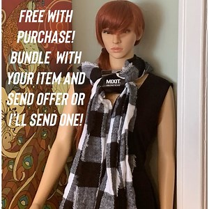 Free with purchase- Checkered oblong scarf