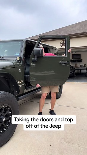 Removing Doors and Top from Jeep Wrangler 2024 | Step-by-Step Guide