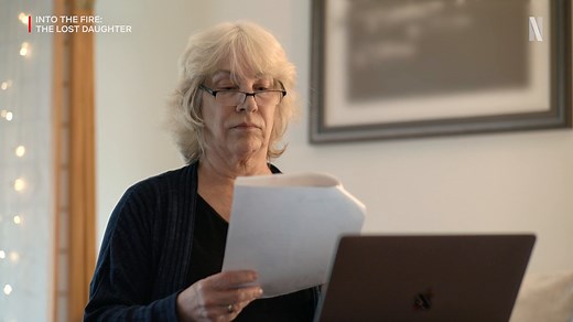 This letter about her missing daughter set off an unbelievable chain of events. Into The Fire: The Lost Daughter is now playing. | Netflix