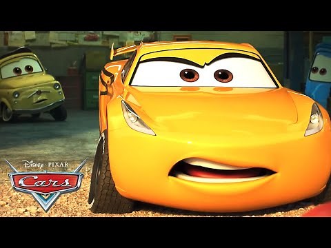 Rayo McQueen entrena con Cruz Ramirez | Pixar Cars