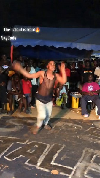 Street Performers Showcase Real Talent