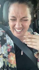 That time the magic of Christmas made me hug a stranger at the Wawa, resulting in the most embarrassing/hilarious moment of my life (and a trip to meet Ellen 😳) | Mary Katherine Backstrom