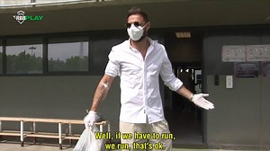 47K reactions · 14K shares | Capaz de sacarte una sonrisa hasta en los momentos más complicados 藍 ¡Genio y figura!  -- Even in the hardest moments, he's always able to get a smile out of you 藍 Genius!  | Real Betis Balompié | Facebook