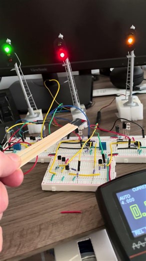Greyson Station: Prototype Testing 3 Aspect Signal Controller