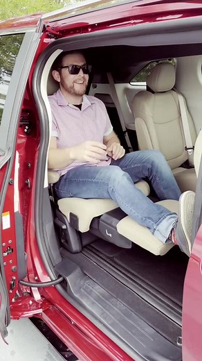 2021 Toyota Sienna Reclining Seats | Innovative Features